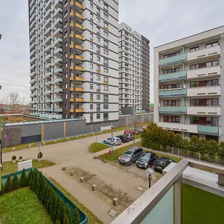 Appartement Pastel & Floral With Parking In By Renters